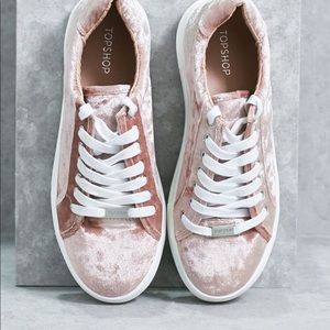 TopShop Pink Velvet Shoes/Sneakers size 7/40